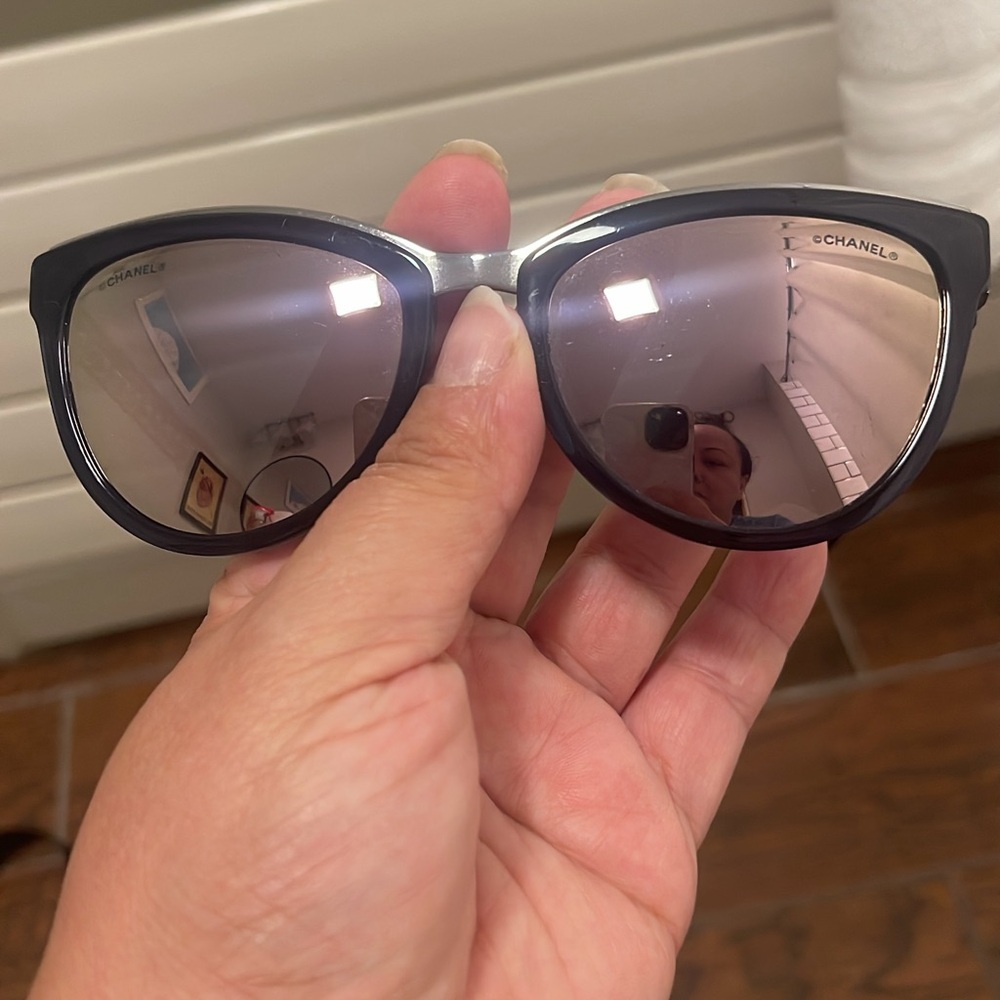 CHANEL Black Frame with Silver Lenses Sunglasses
